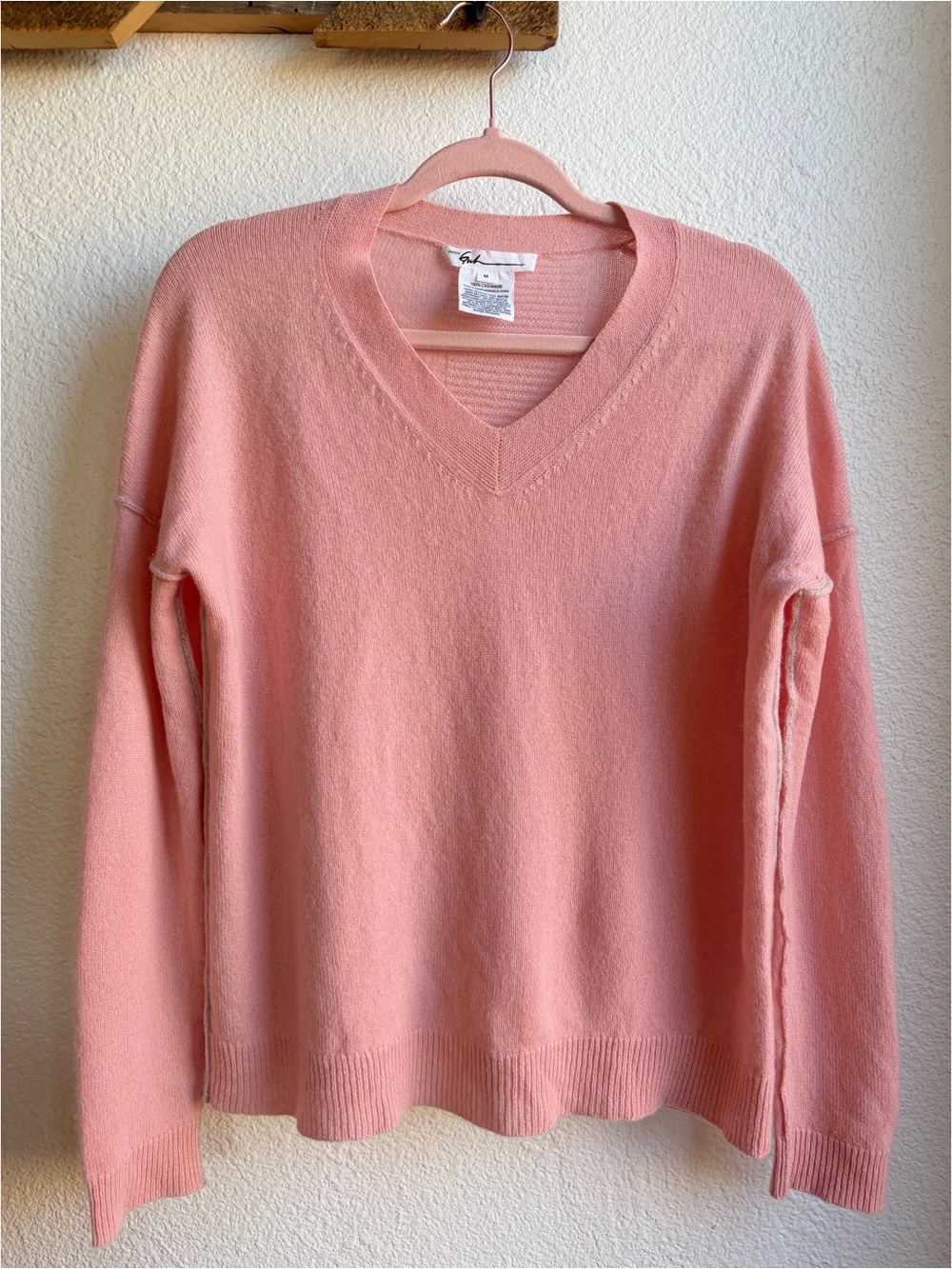 Paychi Guh Pink Cashmere V-Neck Sweater Medium